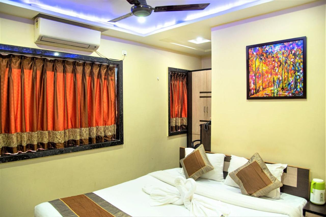 Reliable Inn Kolkata Luaran gambar