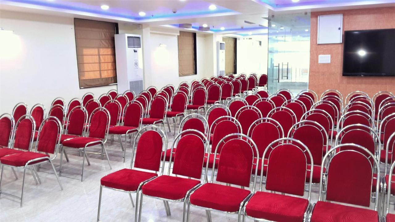 Reliable Inn Kolkata Luaran gambar