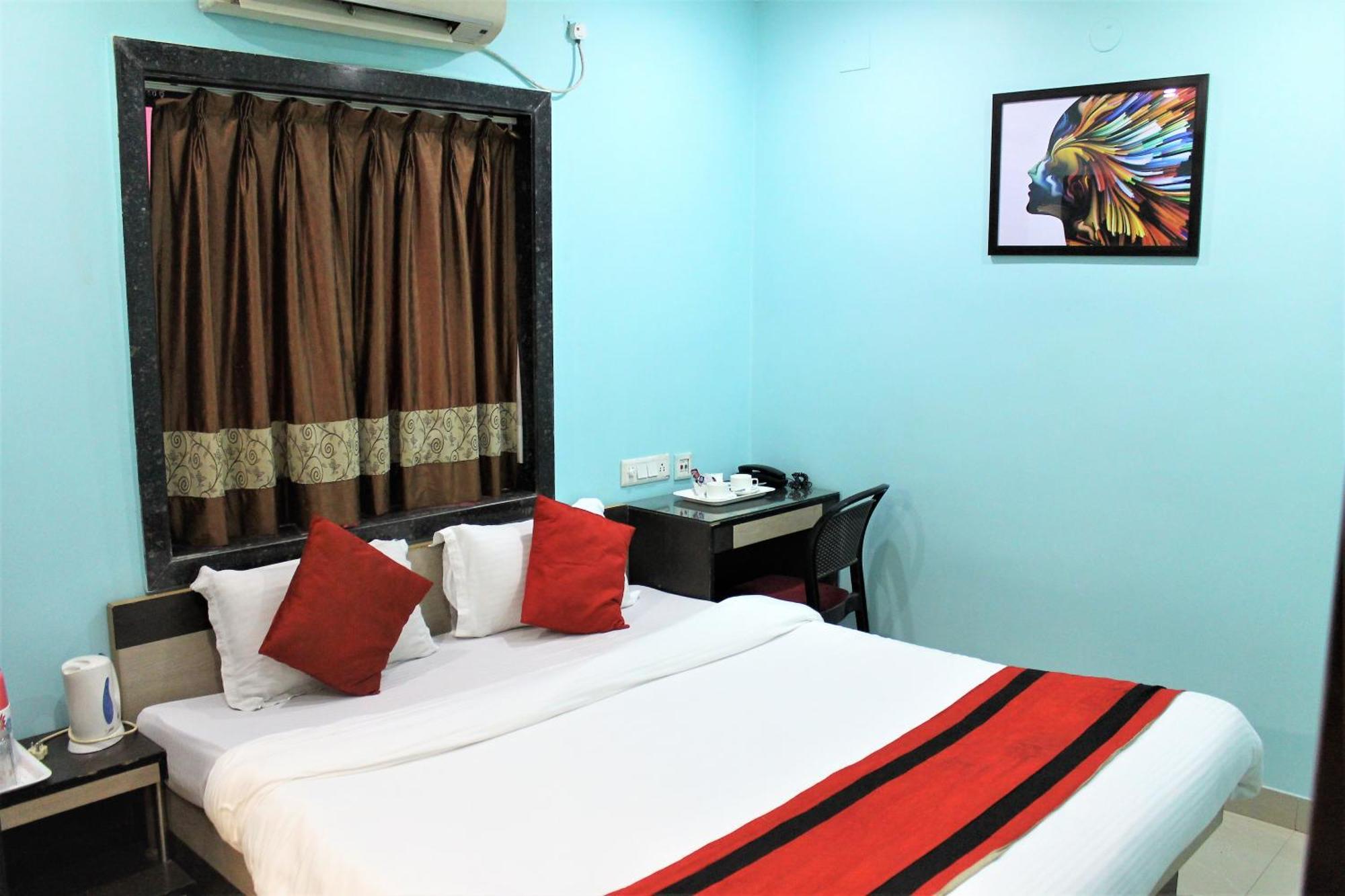 Reliable Inn Kolkata Luaran gambar