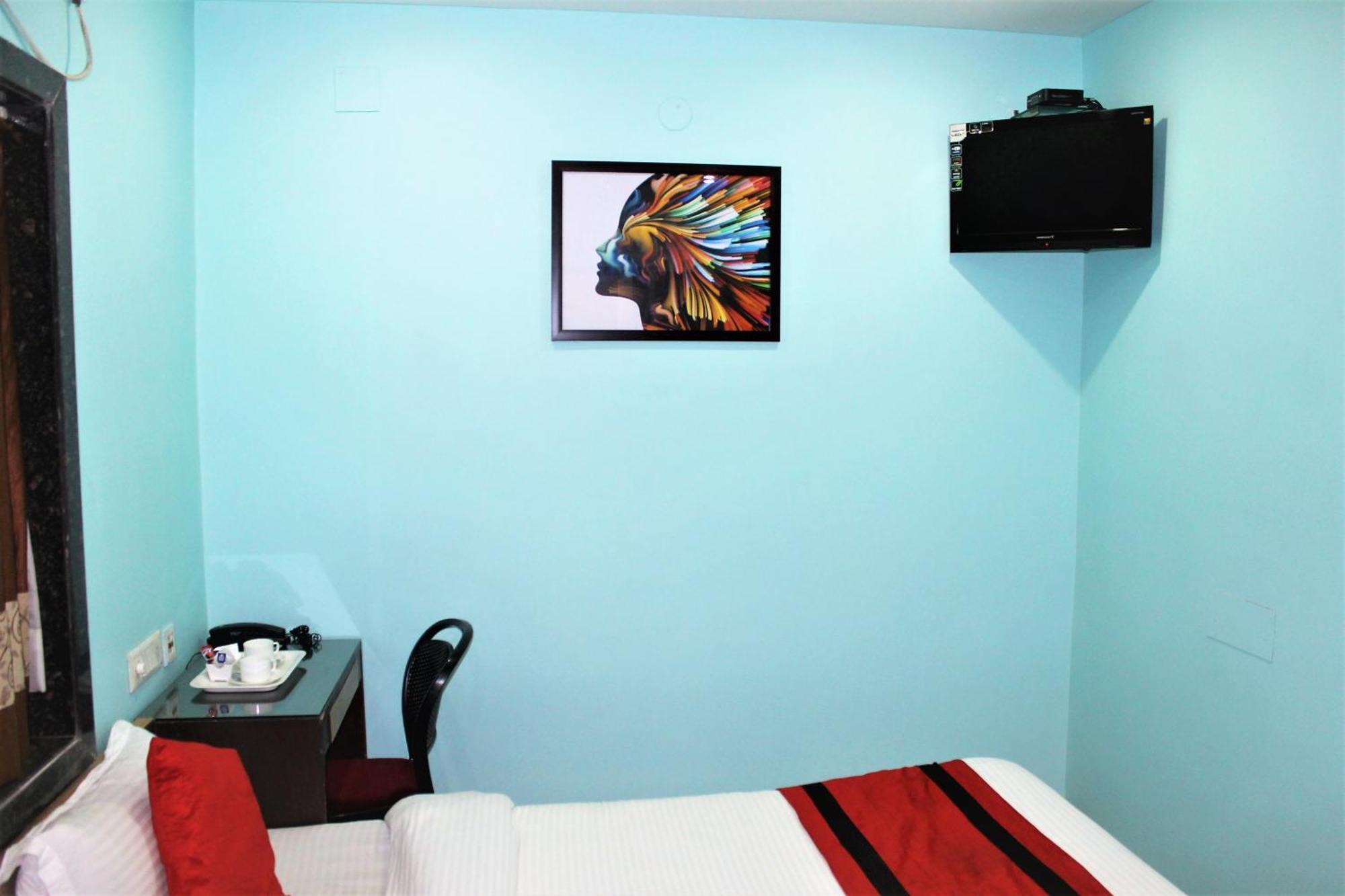 Reliable Inn Kolkata Luaran gambar
