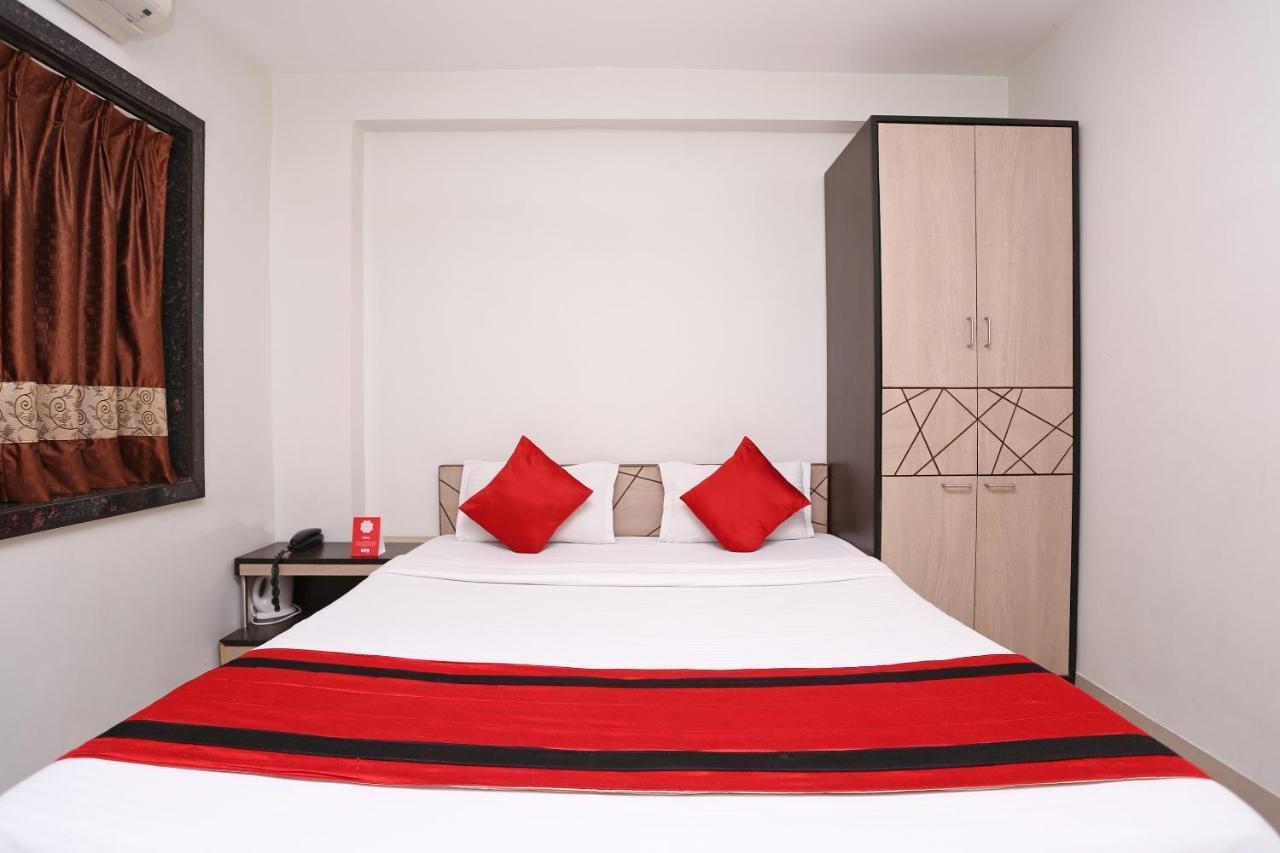 Reliable Inn Kolkata Luaran gambar