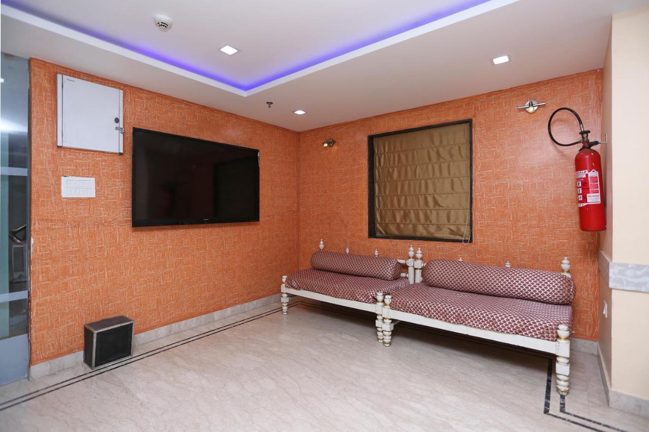 Reliable Inn Kolkata Luaran gambar