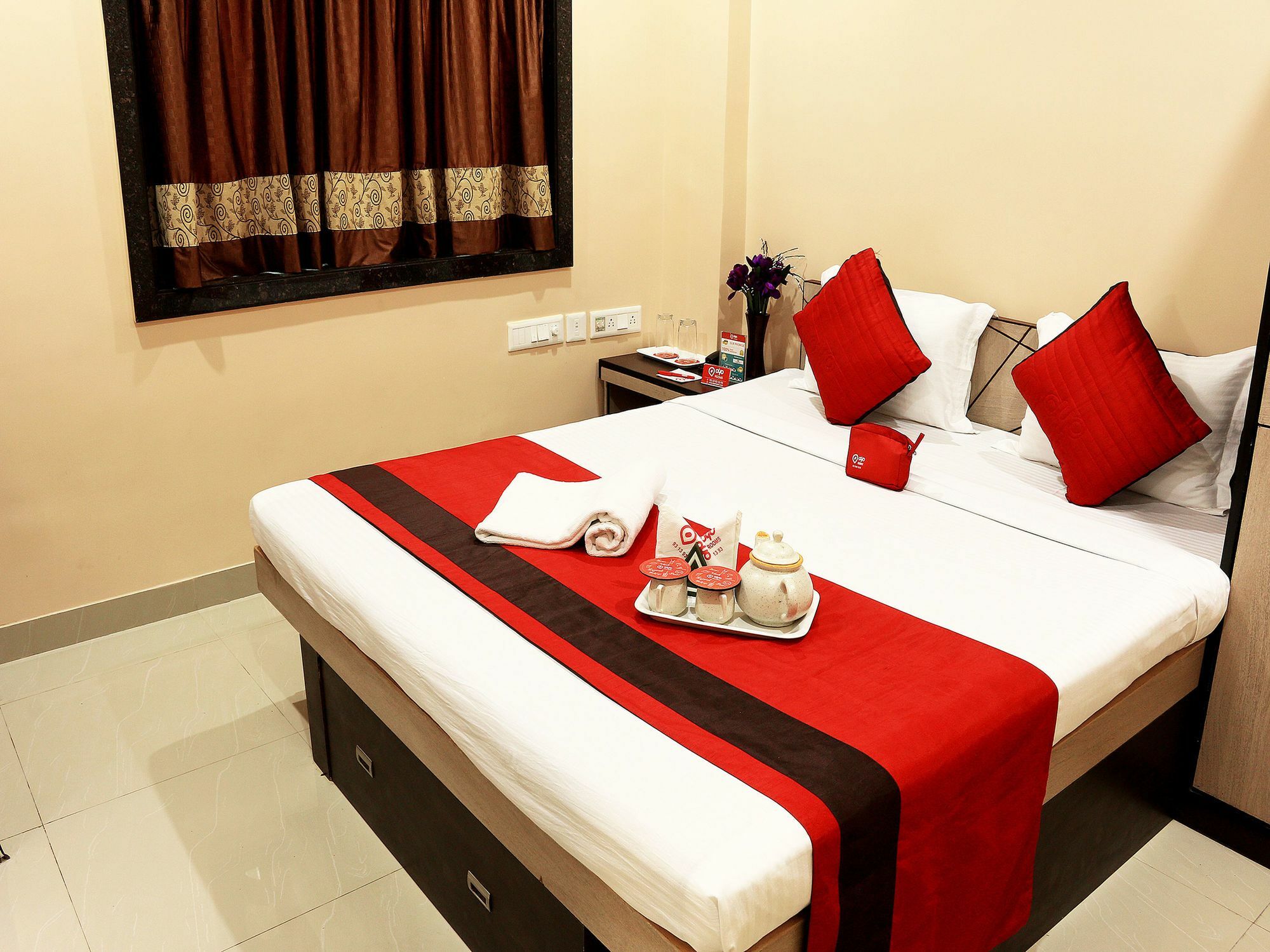 Reliable Inn Kolkata Luaran gambar